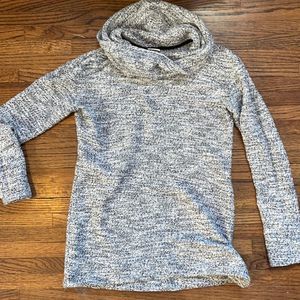 Merona gray and white thick sweater XS